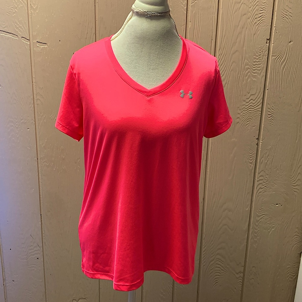 Under Armour womens T shirt size XL
